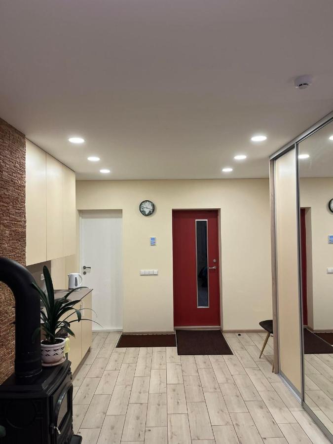 Liux Apartamentai Каунас Екстер'єр фото